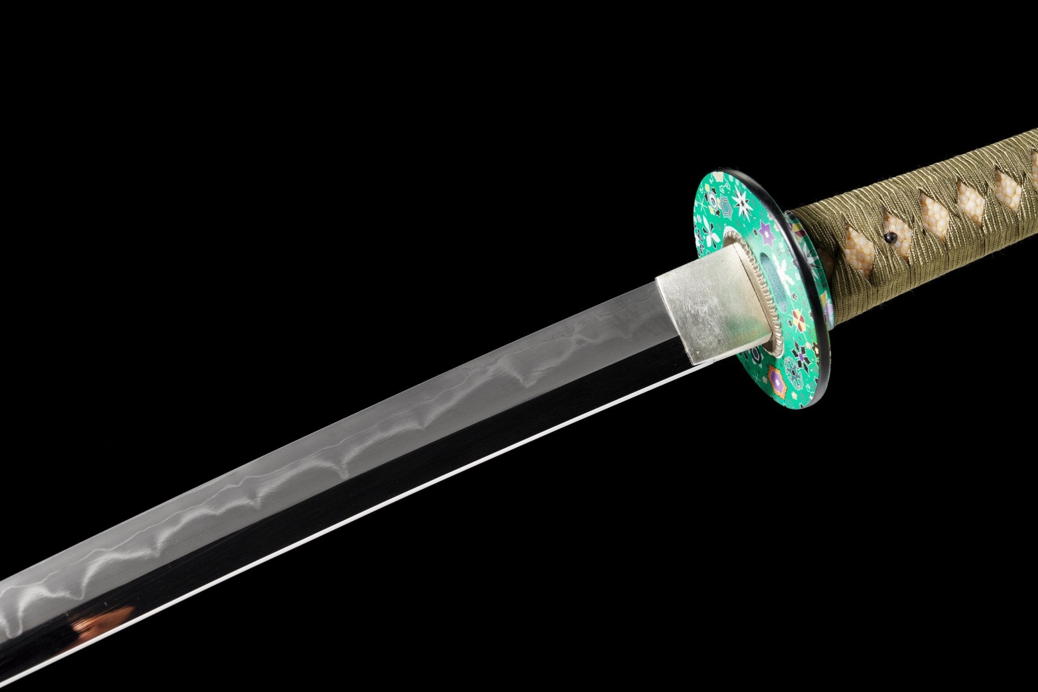 Collectable Katana Green Blossom Sanmai Blade Clay Tempered Black Lacquer Saya 緑華 | KatanaSwordArt Katana For Sale 2025