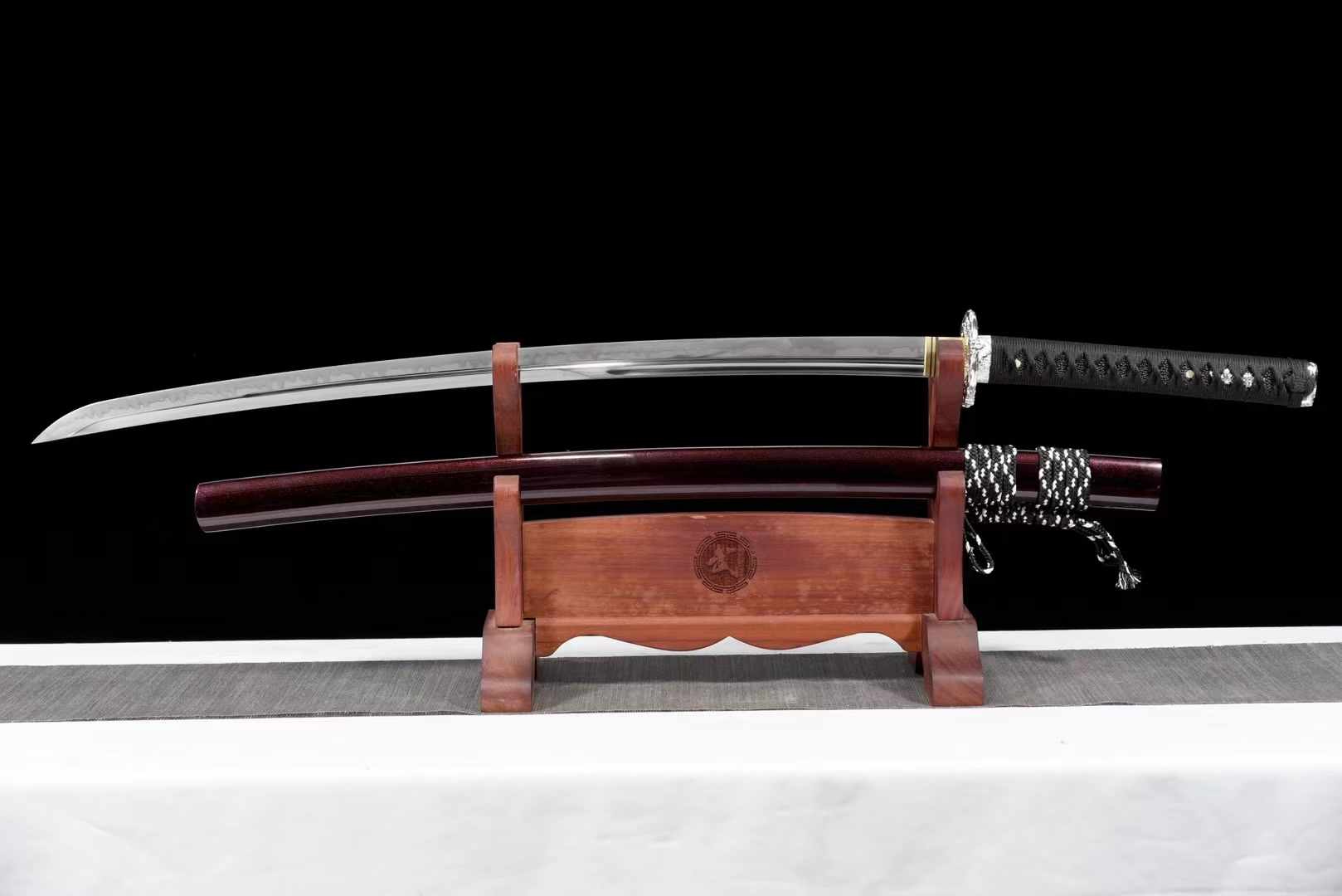 Katana Anmei T10 Clay Tempered Kogarasumaru 暗梅 | KatanaSwordArt Katana For Sale 2025