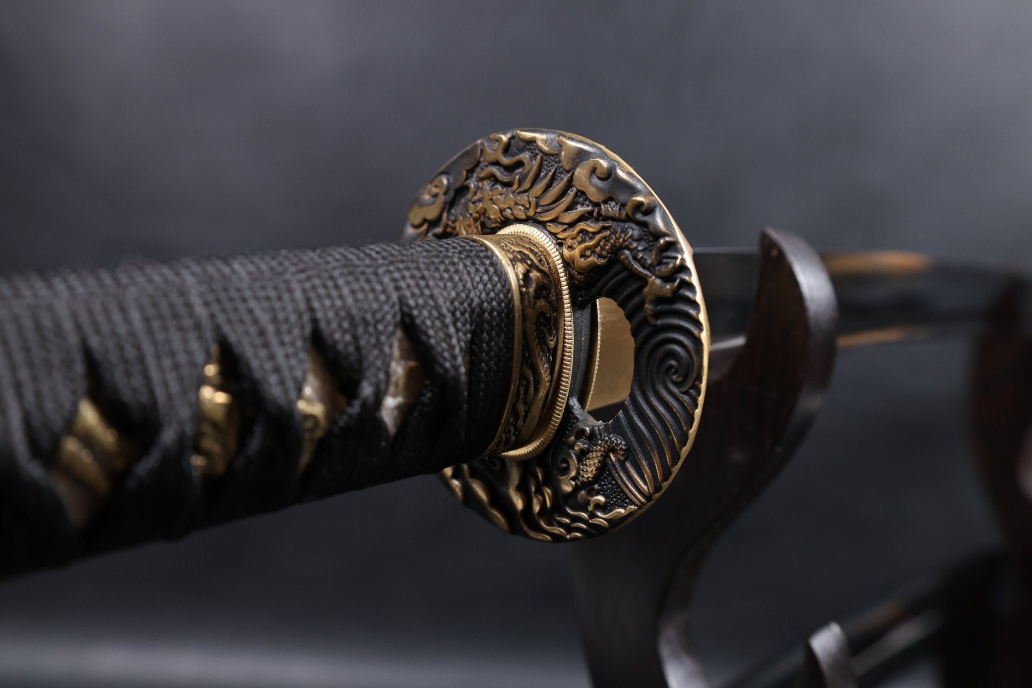 Katana Dragon Ascent Spring Steel Black Saya Genuine Rayskin | KSA Katana Katana For Sale 2026