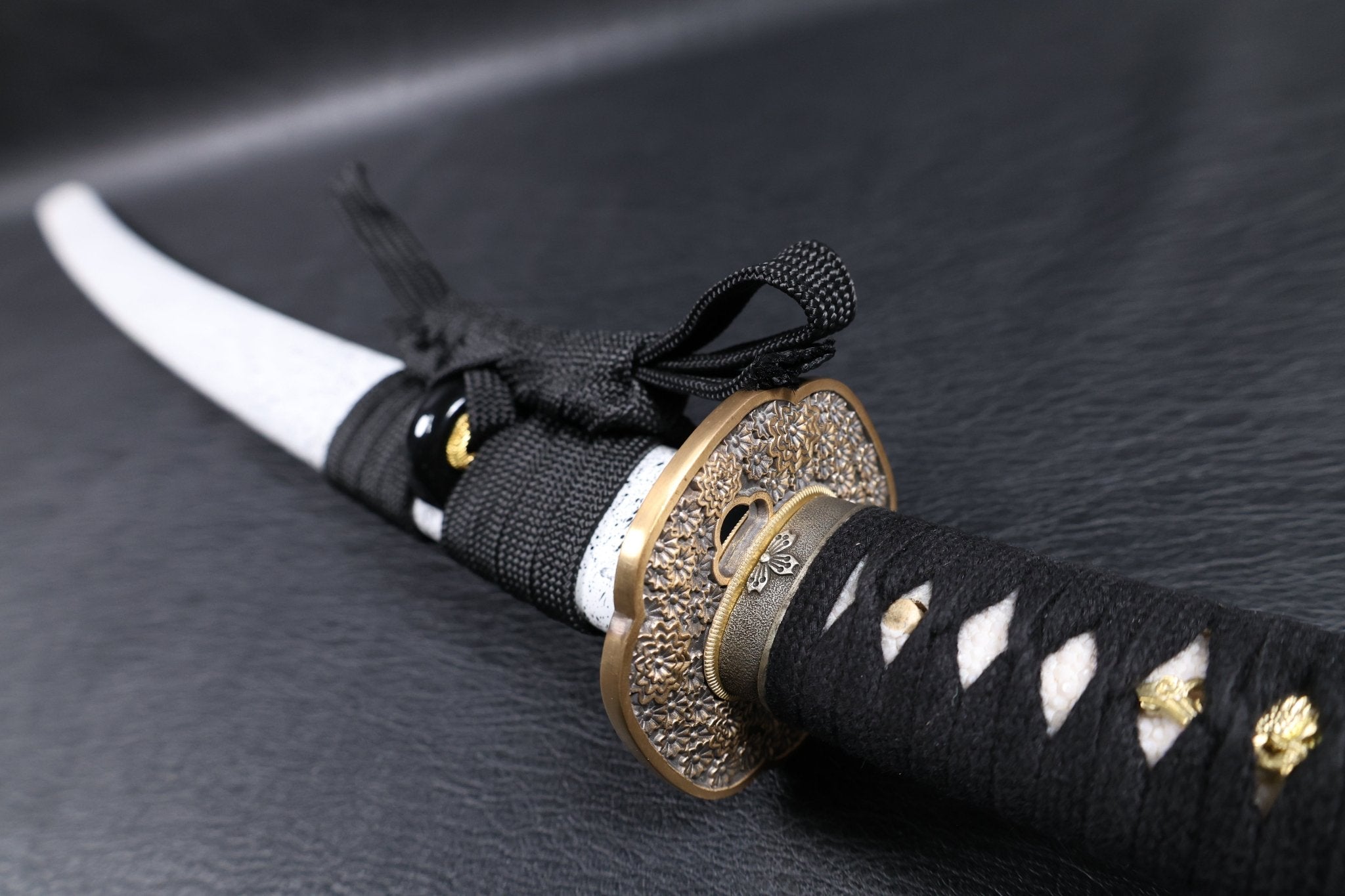 Katana Nobutsuna T10 Clay Tempered Blade with Notare Wave Hamon | KSA Huo | KSA Katana For Sale 2026