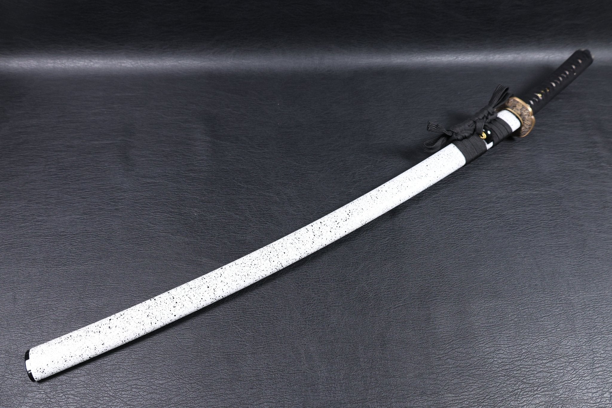 Katana Nobutsuna T10 Clay Tempered Blade with Notare Wave Hamon | KSA Huo | KSA Katana For Sale 2026