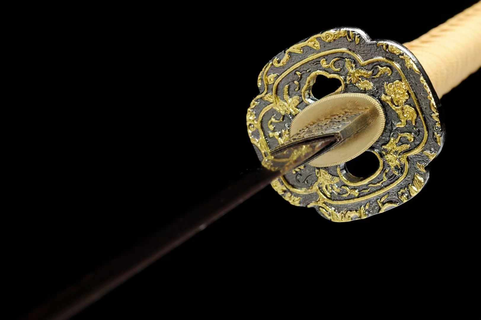 Katana QianQiu Damascus Folded Steel Red Blade 千秋 | KatanaSwordArt Katana For Sale 2025