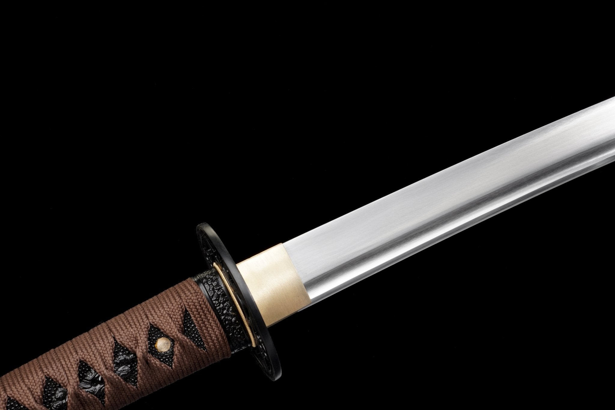 Katana Ravenfall Kogarasu Maru Black Ishime Lacquer Saya Genuine Rayskin 烏落 | KatanaSwordArt Katana For Sale 2025