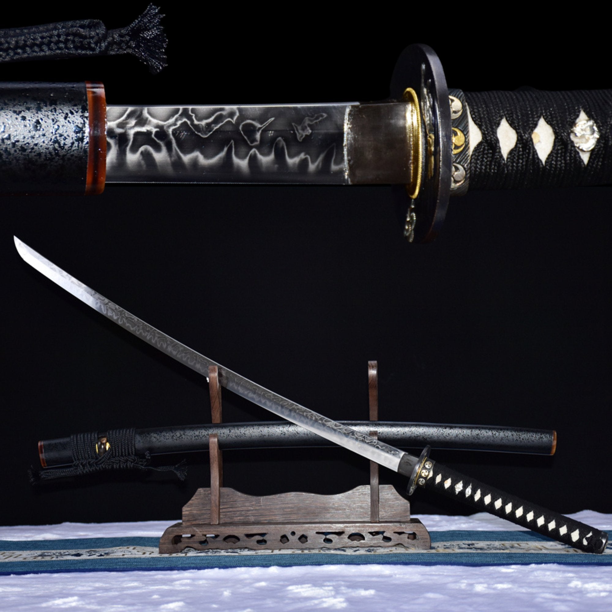 Katana Silver Tiger T10 Clay Tempered Ox Horn 銀虎 | KatanaSwordArt Katana For Sale 2025