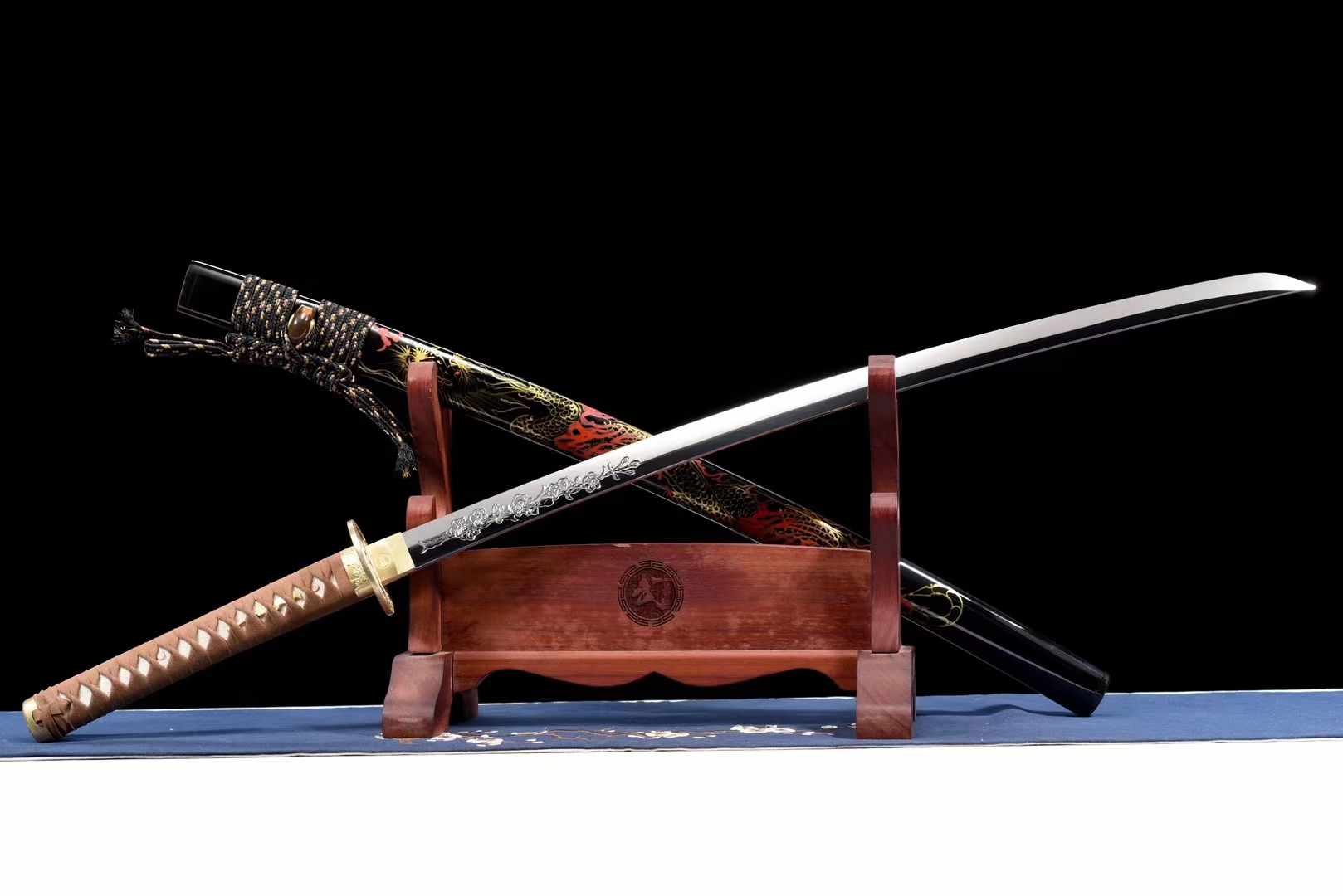 Katana Tenglong Manganese Steel Engraved Motifs Mirror Finish 騰龍 | KatanaSwordArt Katana For Sale 2025