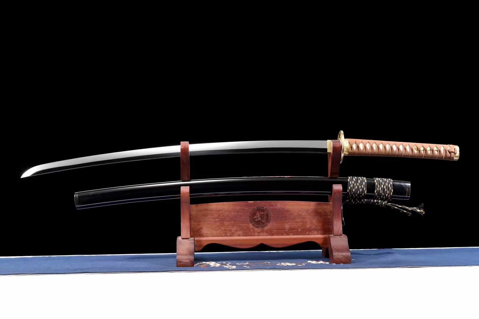 Katana Tenglong Manganese Steel Engraved Motifs Mirror Finish 騰龍 | KatanaSwordArt Katana For Sale 2025