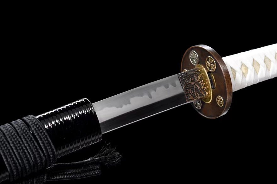 Katana Tokugawa Ieyasu T10 Clay Tempered Black Saya 德川家康 | KatanaSwordArt Katana For Sale 2025