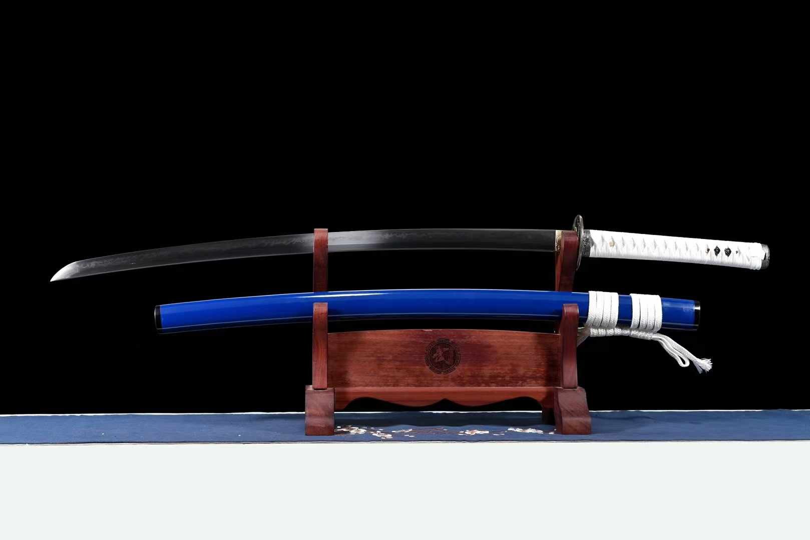 Katana Xuelian T10 Clay Tempered Blue Saya 雪蓮 | KatanaSwordArt Katana For Sale 2025