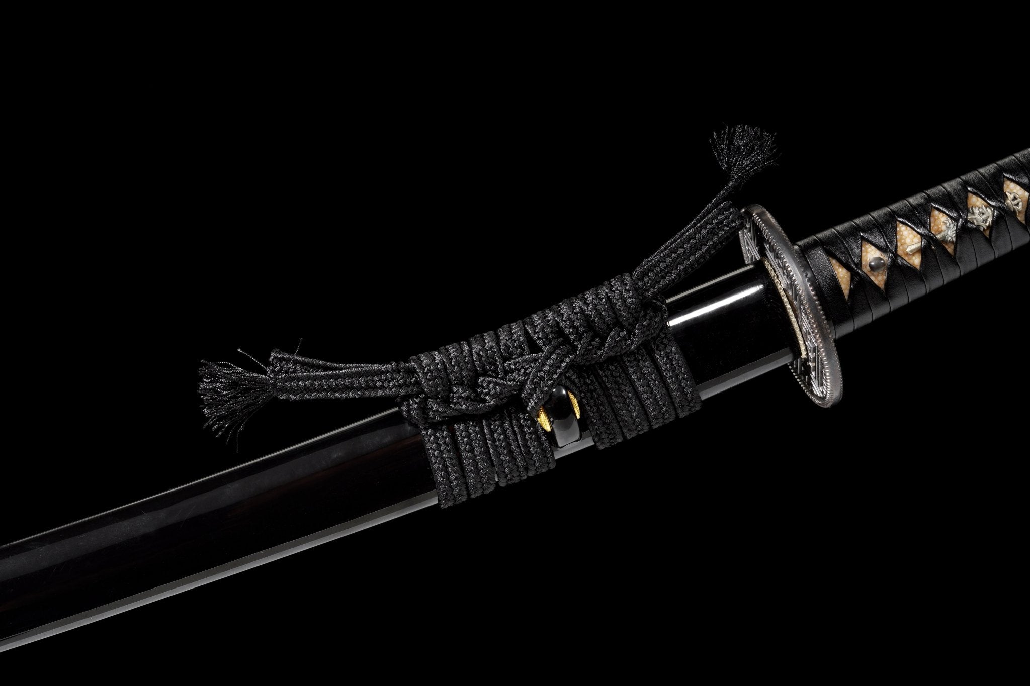 Performance Katana Manji Sukashi High Carbon Clay Tempered Tenshō Koshirae 萬字 | KatanaSwordArt Katana For Sale 2025