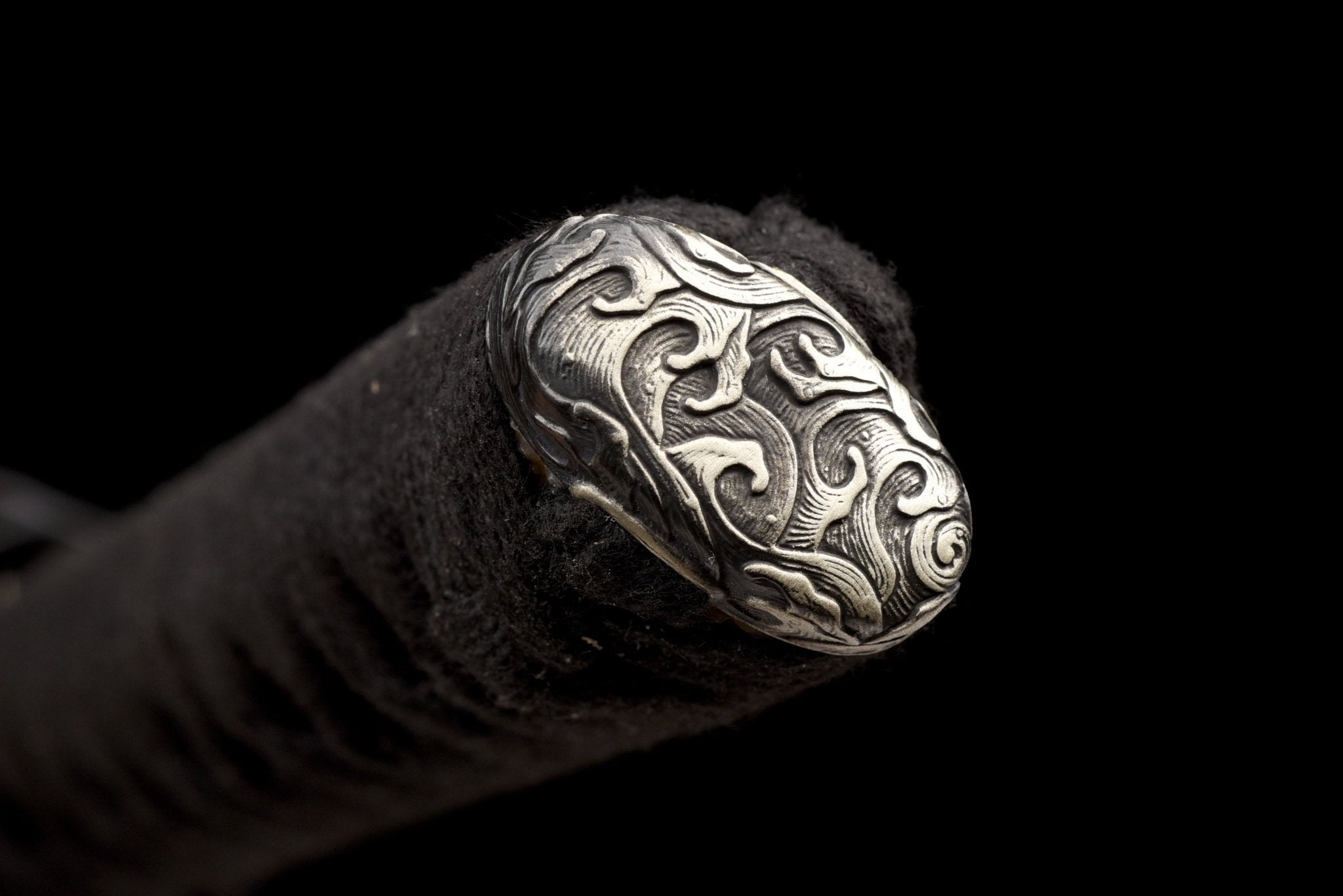 Performance Katana Midnight Wave High Carbon Clay Tempered Black Saya 黒浪 | KatanaSwordArt Katana For Sale 2025