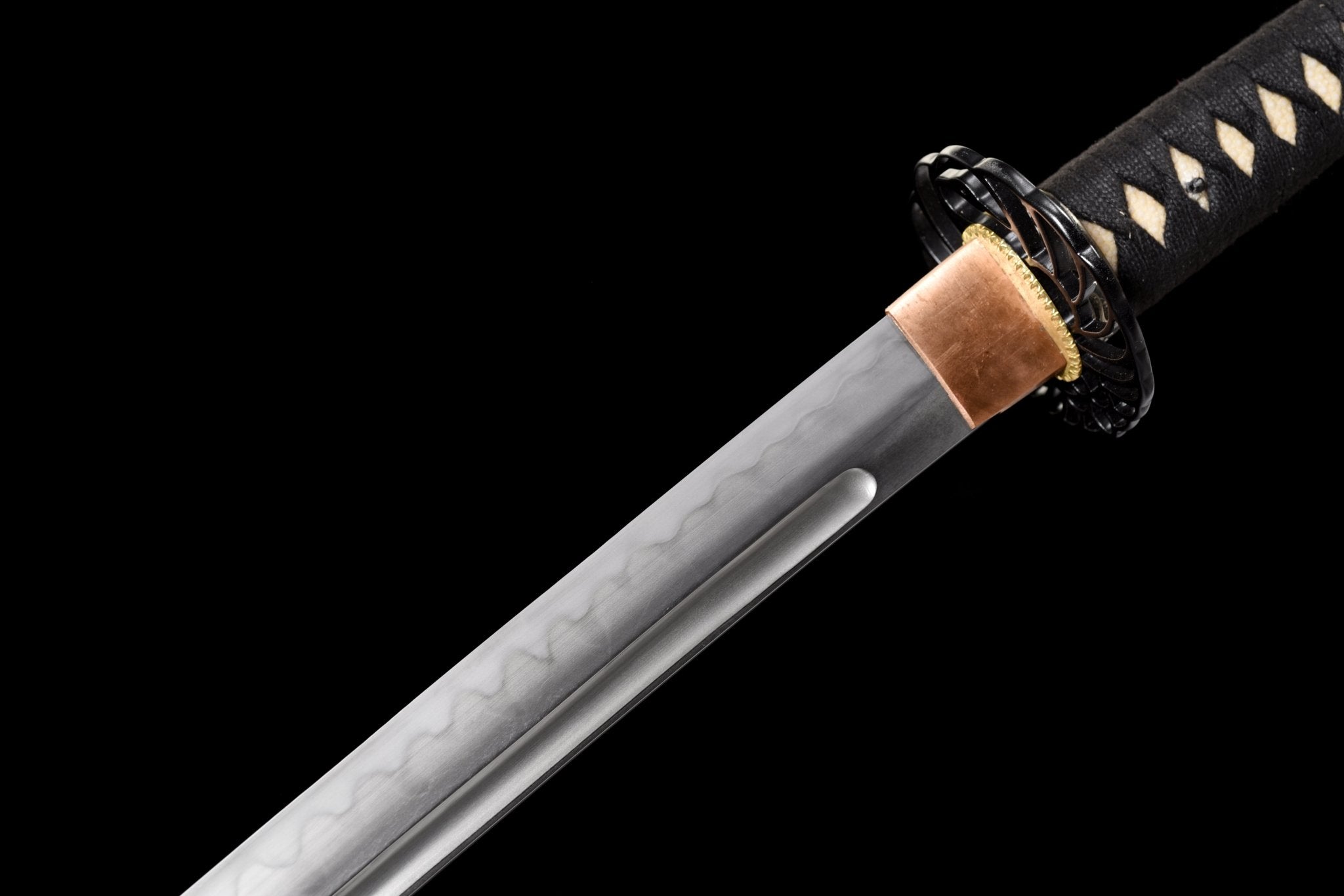 Performance Katana Midnight Wave High Carbon Clay Tempered Black Saya 黒浪 | KatanaSwordArt Katana For Sale 2025