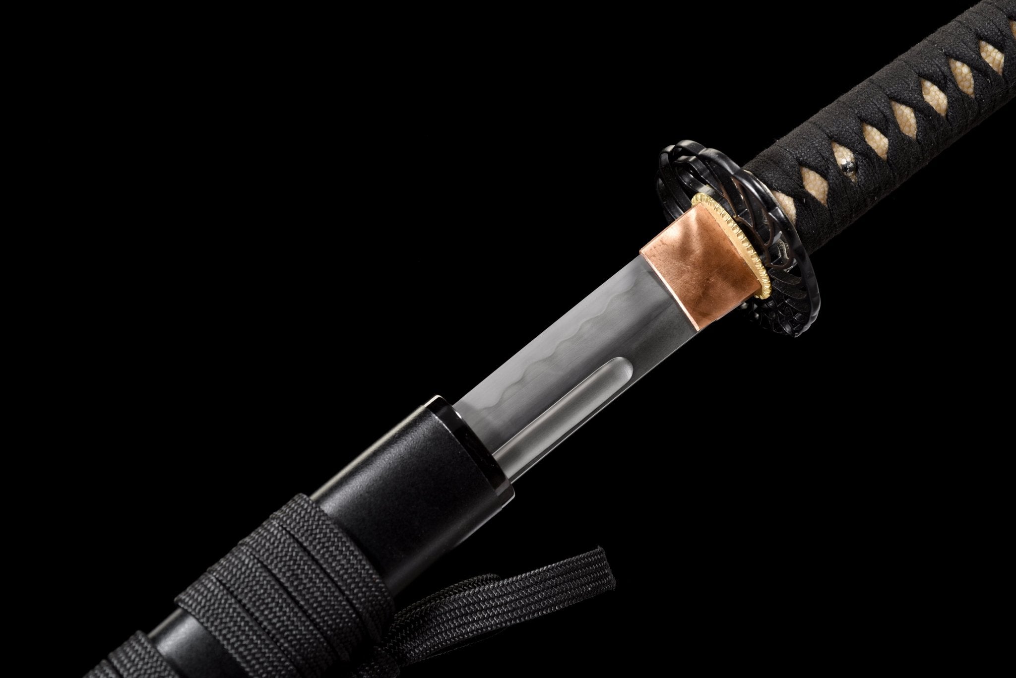 Performance Katana Midnight Wave High Carbon Clay Tempered Black Saya 黒浪 | KatanaSwordArt Katana For Sale 2025