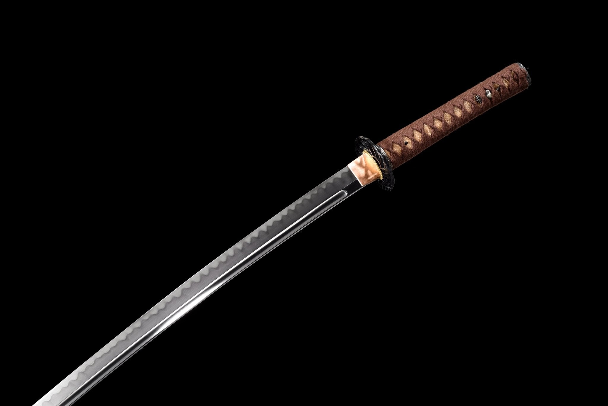 Performance Katana Silent Wave High Carbon Clay Tempered Black Saya 靜浪 | KatanaSwordArt Katana For Sale 2025