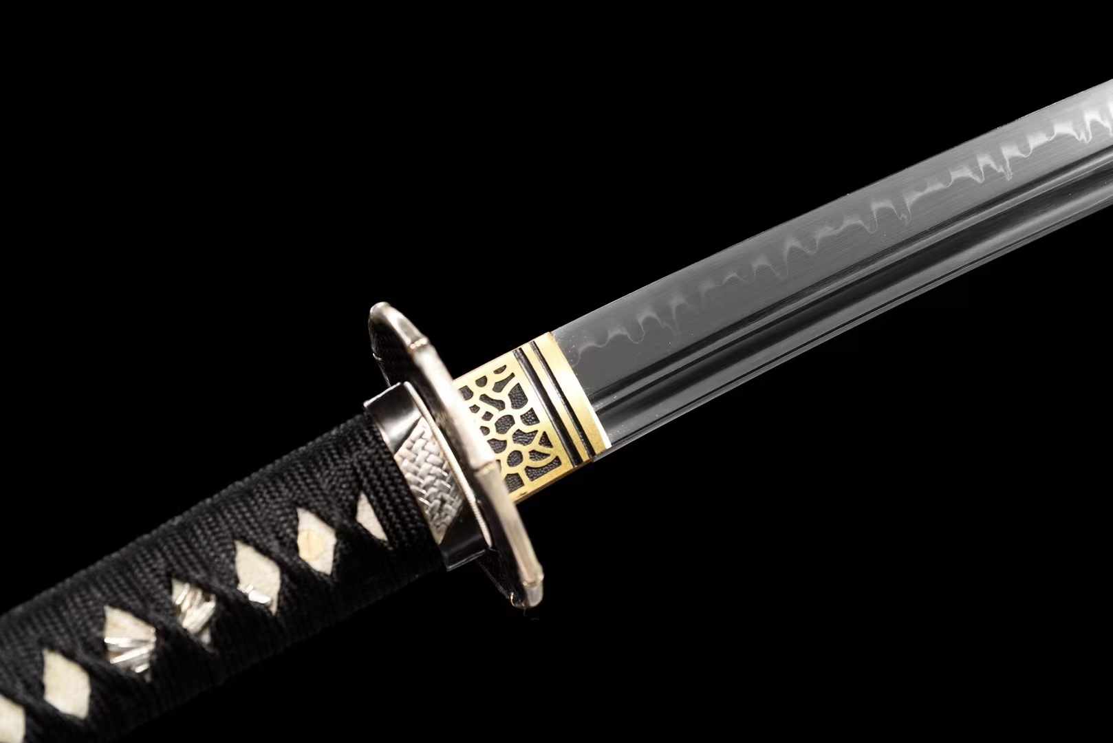 Wakizashi Kogarasu Maru Sandalwood Bamboo T10 Clay Tempered 檀竹 | KatanaSwordArt Wakizashi For Sale 2025