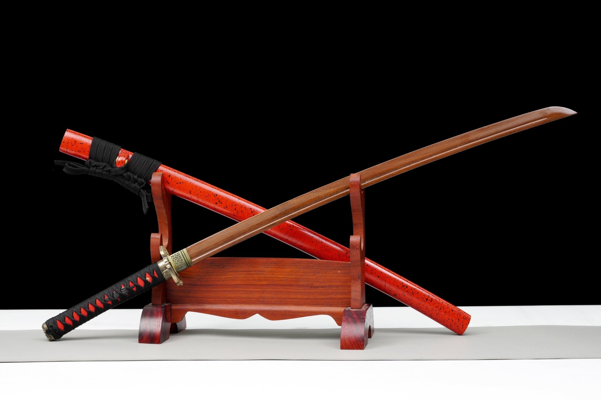 Wooden Katana Scarlet Demon Crimson Lacquer Saya 緋鬼 | KatanaSwordArt Wooden Katana For Sale 2025