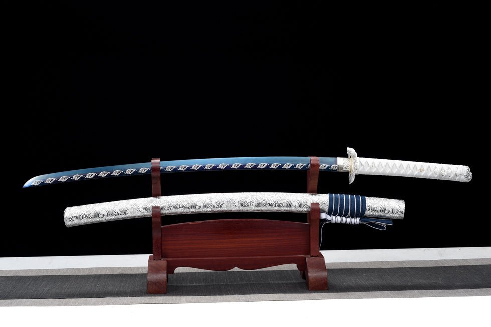 Katana Autumn Moon Spring Steel Blue Blade Silver 秋月 | KatanaSwordArt Katana For Sale