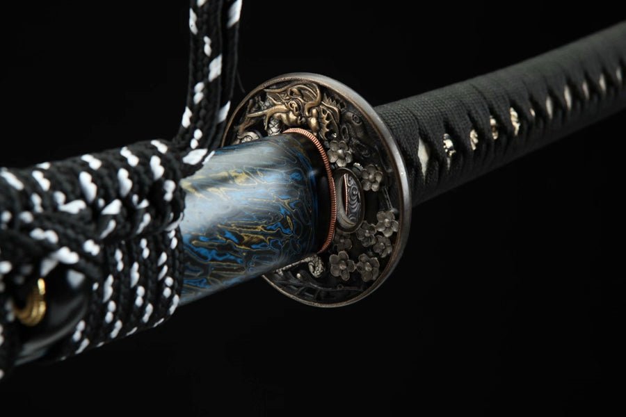 Katana Azure Dragon Blue Flame Damascus Steel Clay Tempered 藍龍 | KatanaSwordArt Katana For Sale 2025