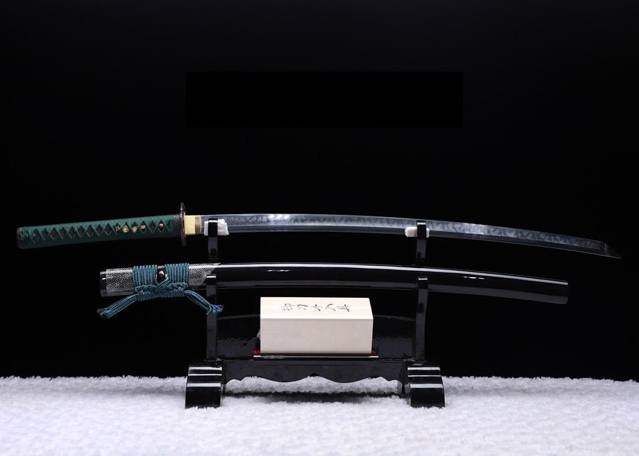 Katana Cloud Chop T10 Clay Tempered Ray Skin Black Saya 雲斬 | KatanaSwordArt Katana For Sale