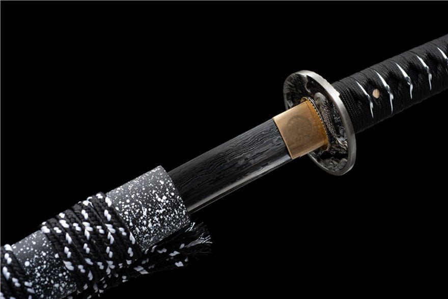 Katana Eagle Eye Damascus Folded Steel Black Blade 鷹眼 | KatanaSwordArt Katana For Sale