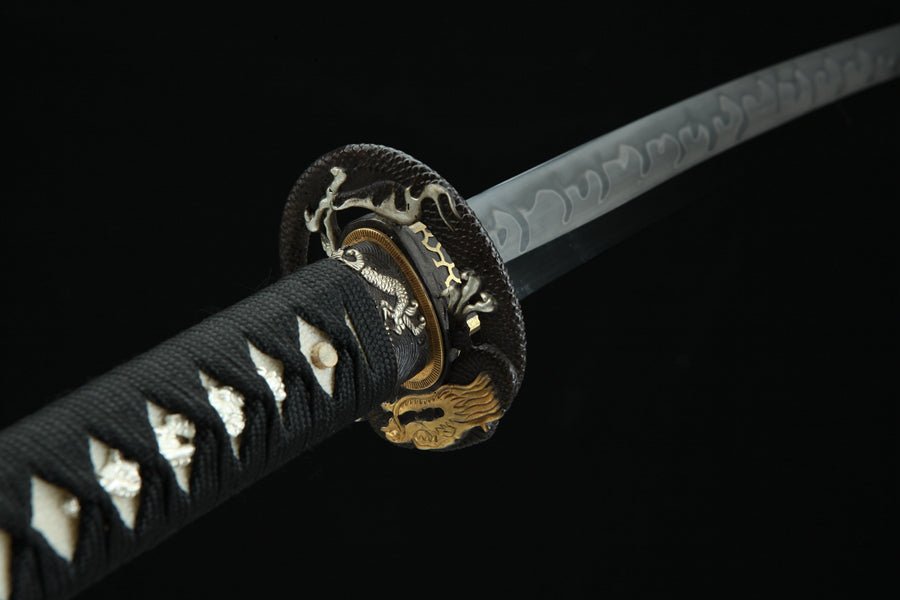 Katana Gold Dragon Cloud T10 Clay Tempered Blade 金龍 | KatanaSwordArt Katana For Sale 2025