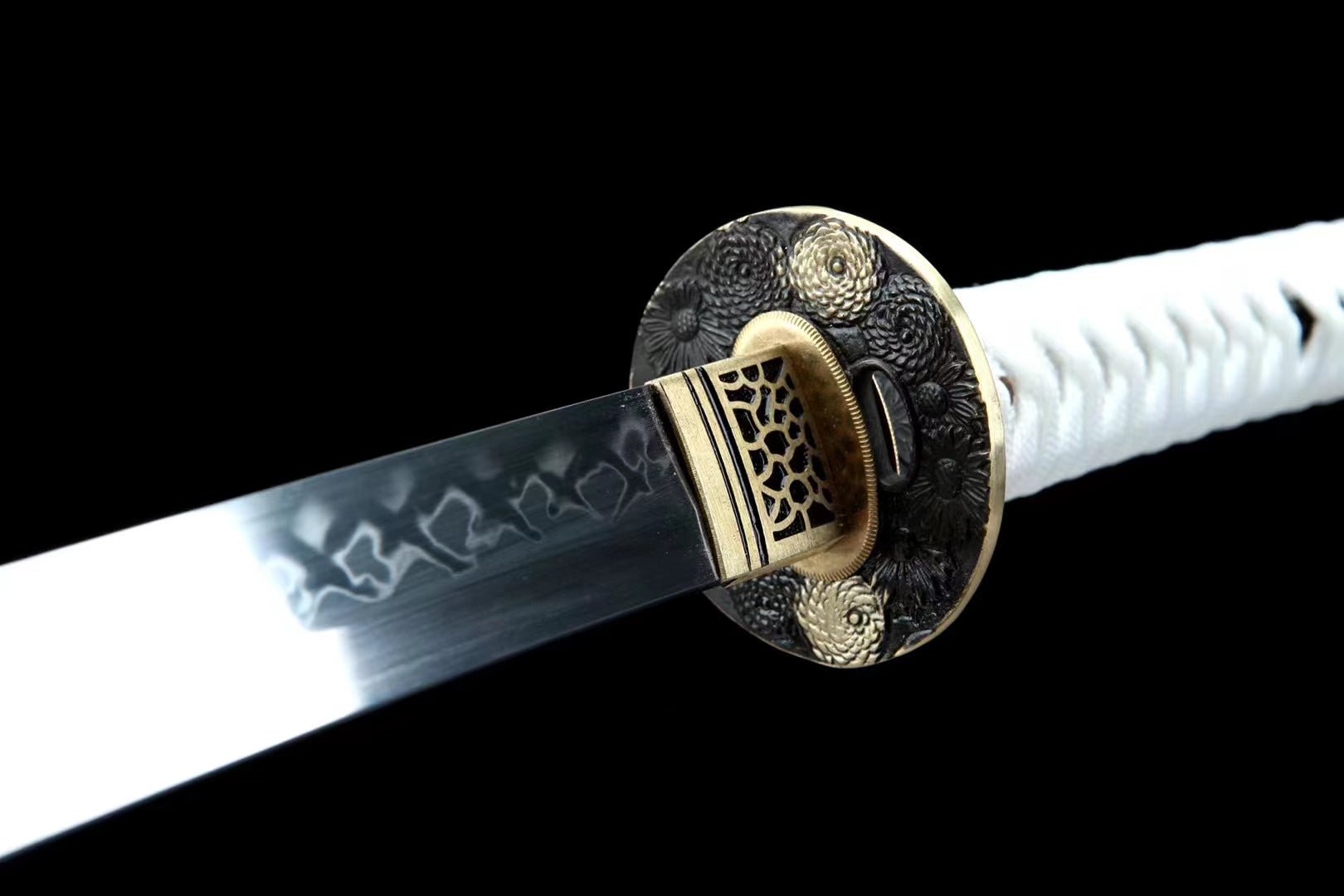 Katana Guimei T10 Clay Tempered White Saya 鬼魅 | KatanaSwordArt Katana For Sale 2025