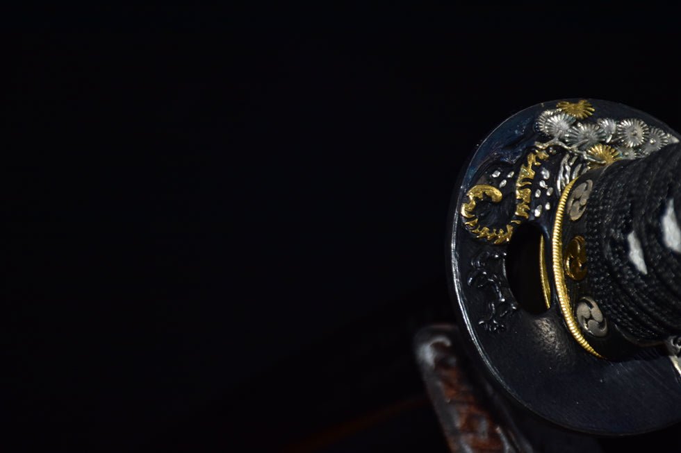 Katana Silver Tiger T10 Clay Tempered Ox Horn 銀虎 | KatanaSwordArt Katana For Sale