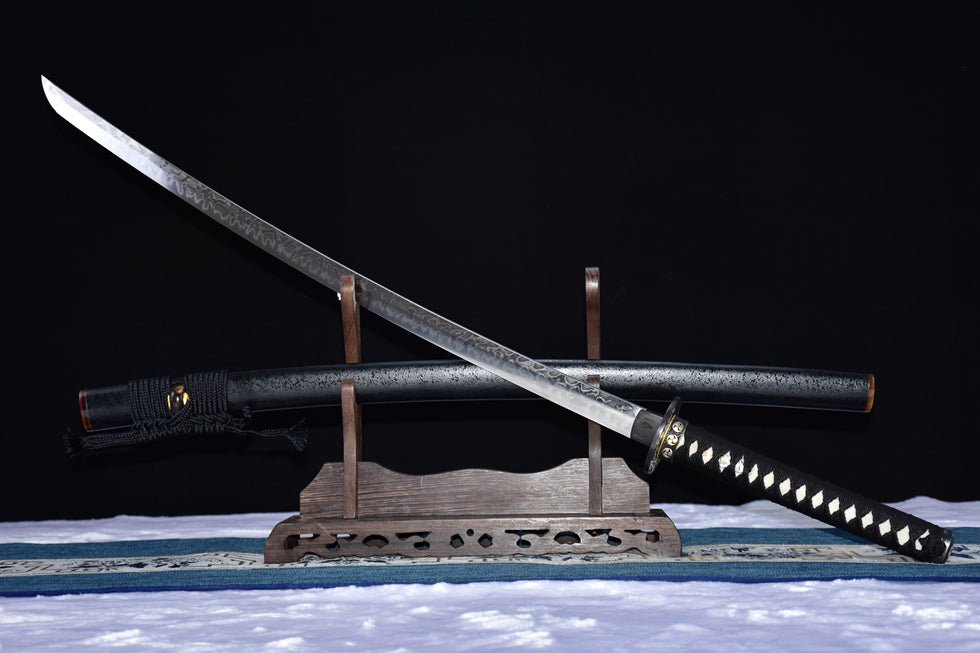 Katana Silver Tiger T10 Clay Tempered Ox Horn 銀虎 | KatanaSwordArt Katana For Sale