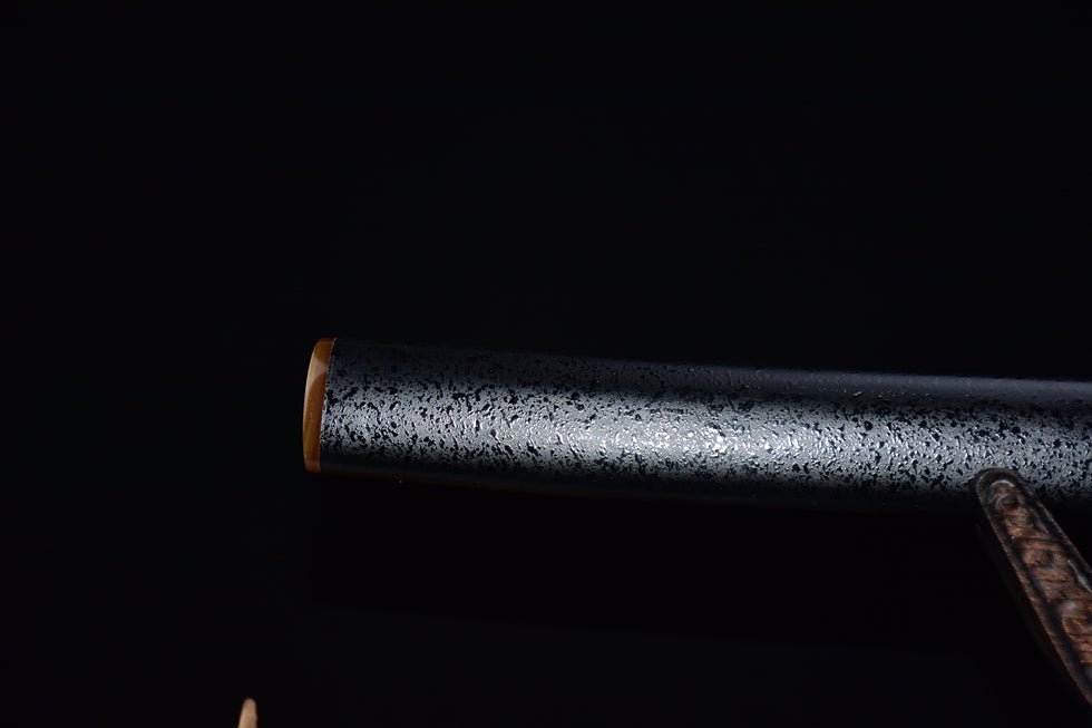 Katana Silver Tiger T10 Clay Tempered Ox Horn 銀虎 | KatanaSwordArt Katana For Sale