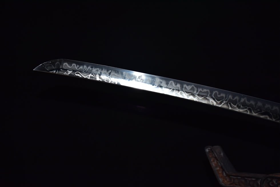 Katana Silver Tiger T10 Clay Tempered Ox Horn 銀虎 | KatanaSwordArt Katana For Sale