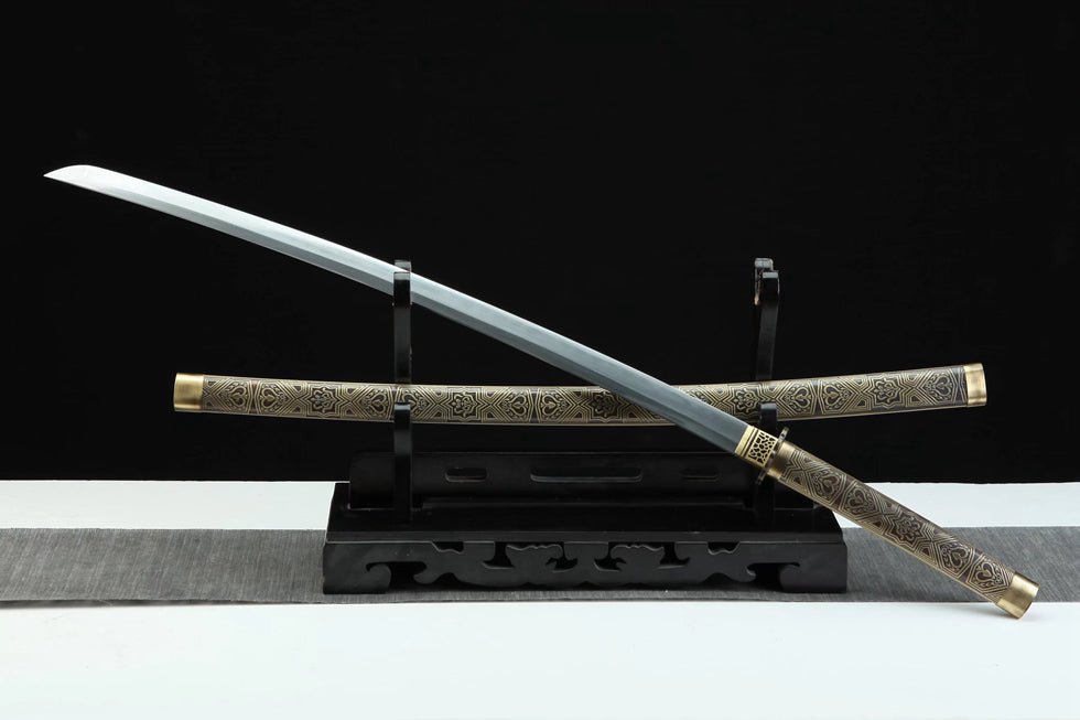 Katana Taoxin Damascus Steel Clay Tempered Brass Saya 桃心 | KatanaSwordArt Katana For Sale 2025