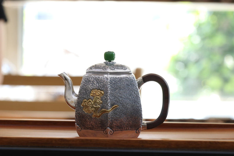 Pure Silver Teapot Hexagonal Retro Style Gold Gilding Auspicious Clouds For Sale | KatanaSwordArt Japanese Katana