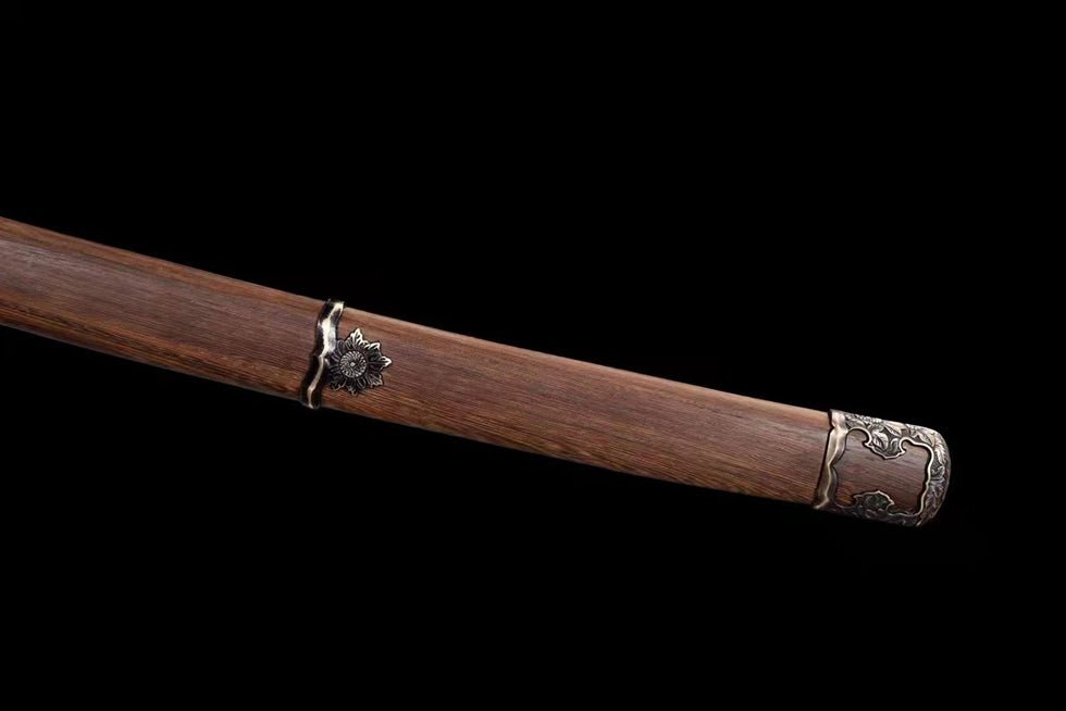Tachi Sword Daisy T10 Clay Tempered Wood Saya 經菊 | KatanaSwordArt Katana For Sale
