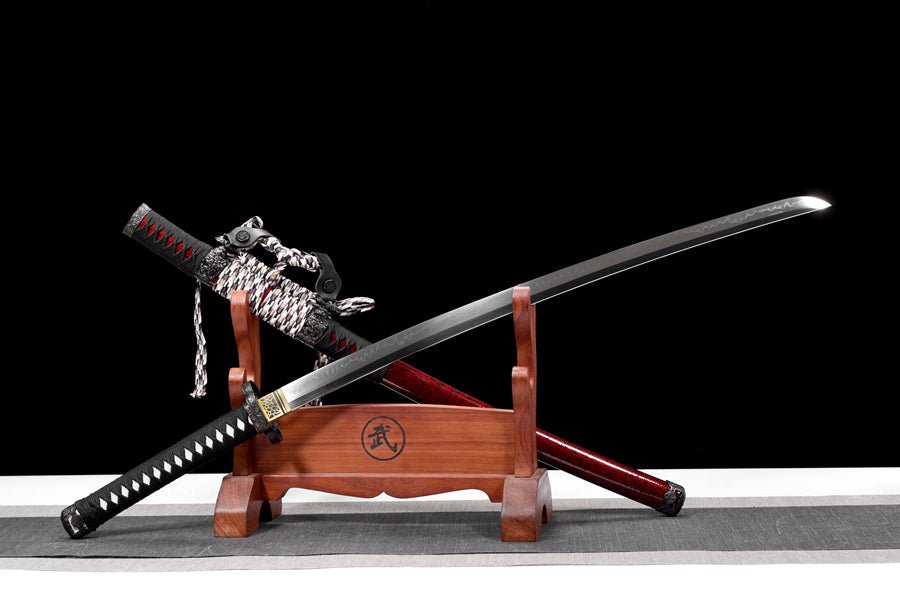 Tachi Sword Kuangshi T10 Clay Tempered Red Saya 狂獅 | KatanaSwordArt Katana For Sale